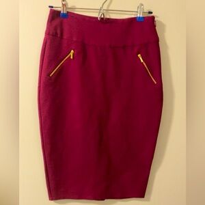 Bebe Pencil Skirt 💜 Size S 💜 NWT